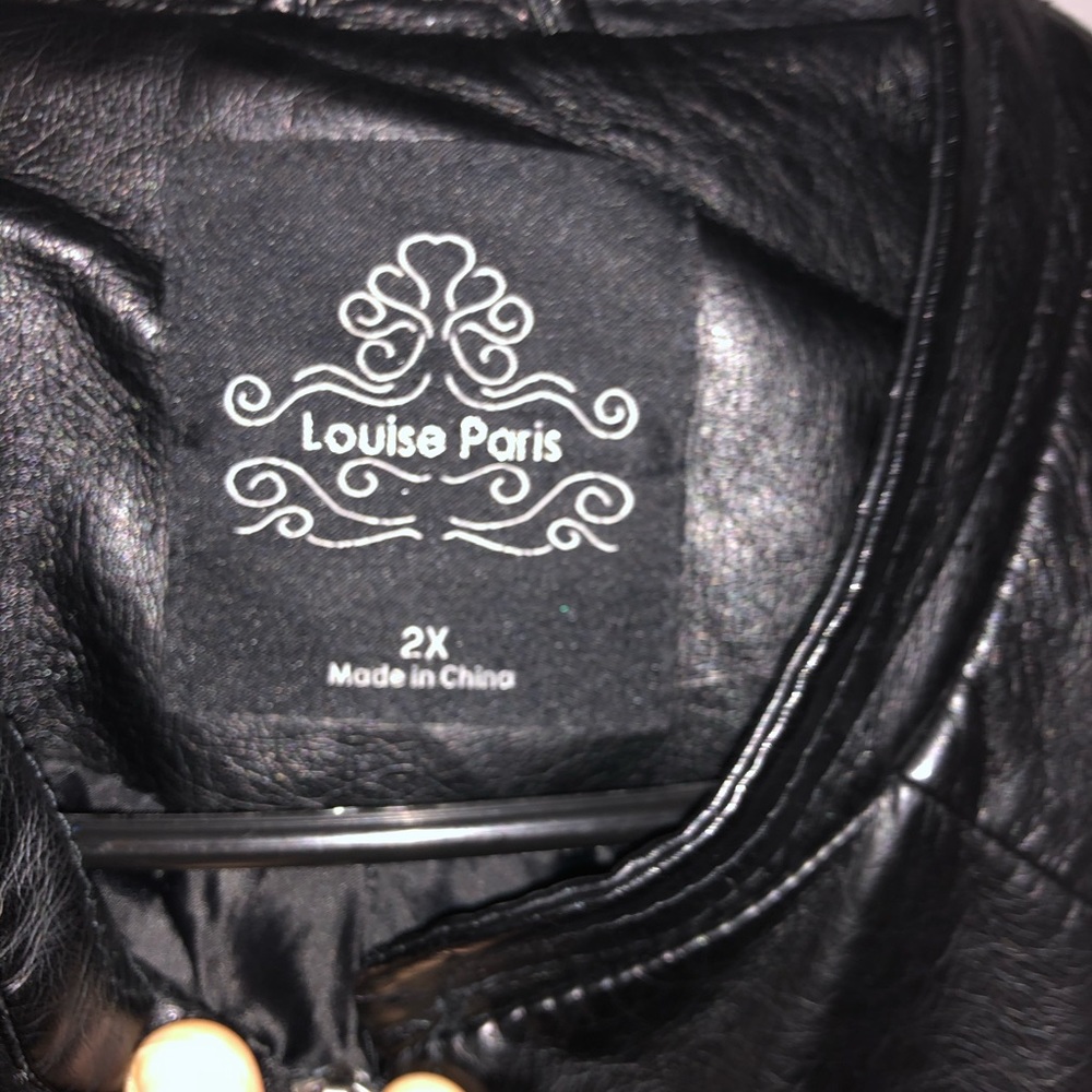 Black jacket - Picture 2 of 2
